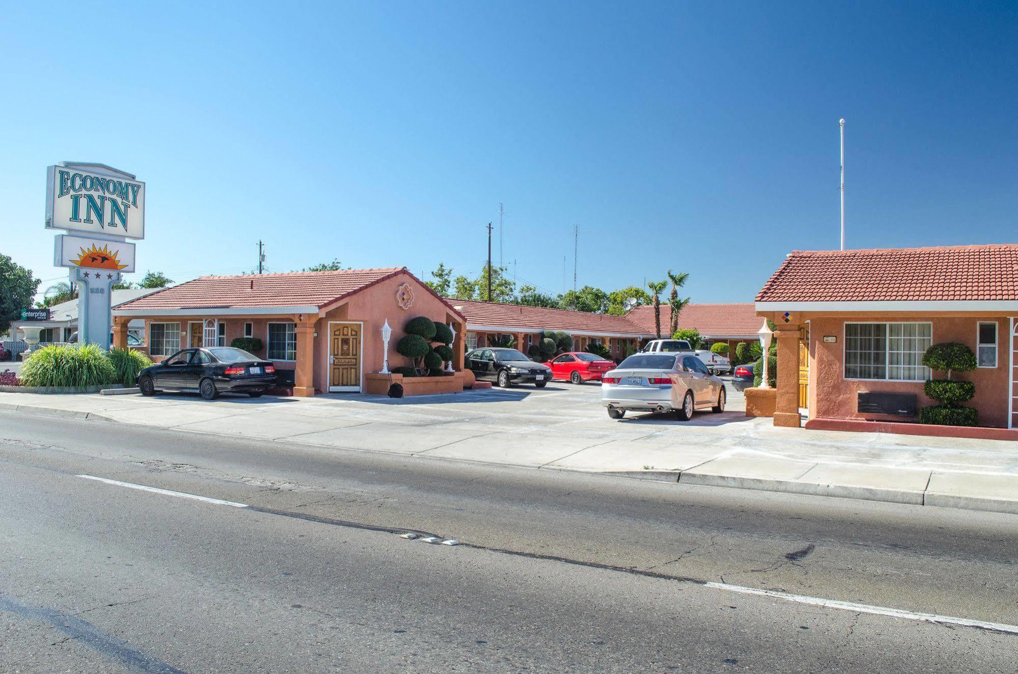 Motel Economy Banos 2*